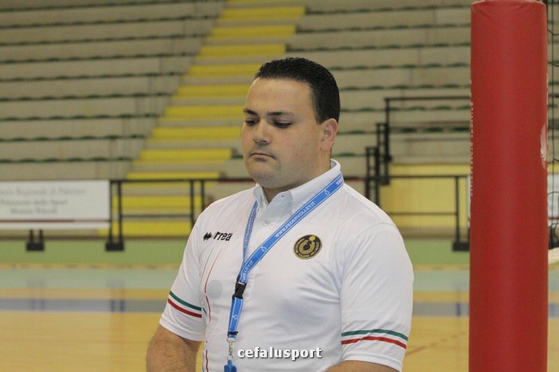 111030 volley 117_tn.jpg